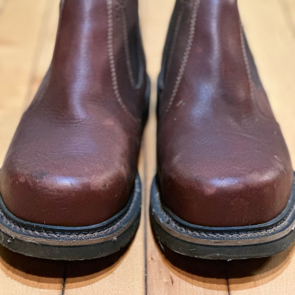 COPY - Red Wing Irish Setter ankle boot pull on gently used. - Picture 6 of 6